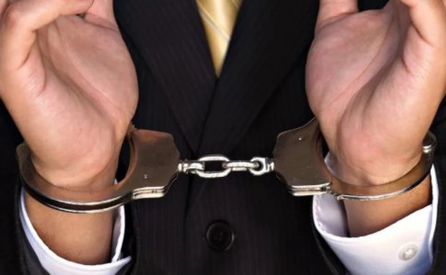 Рада повернула кримінальну відповідальність за незаконне збагачення