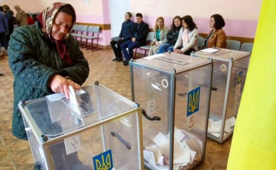 ЦИК заказала больше бюллетеней на первый тур