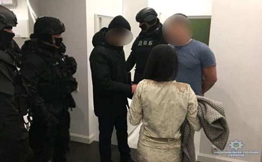 Подозреваемый в покушении на руководство ГПЗКУ внес залог и скрылся - полиция