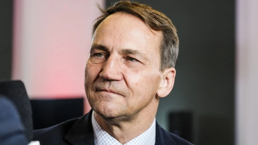 Focus should be on Putin leaving Ukraine, not him participating in negotiations, says Polish foreign minister