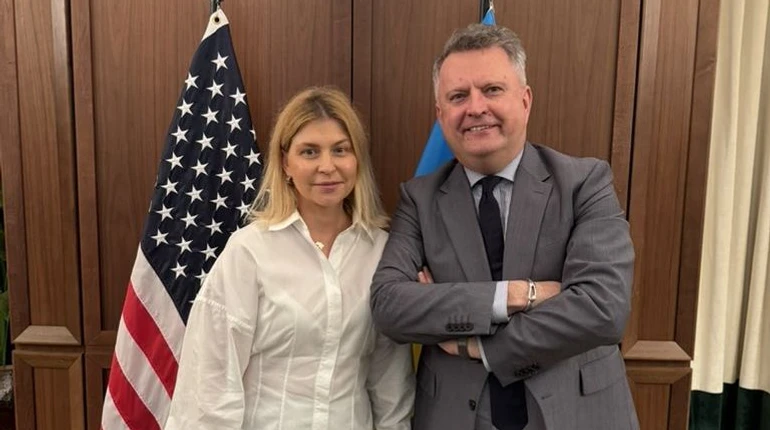 Кислиця опублікував фото зі Стефанішиною: Багато хто турбувався про наші вирази обличчя