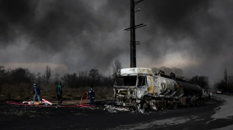 В Ірані випав небезпечний нафтовий дощ після ракетних ударів