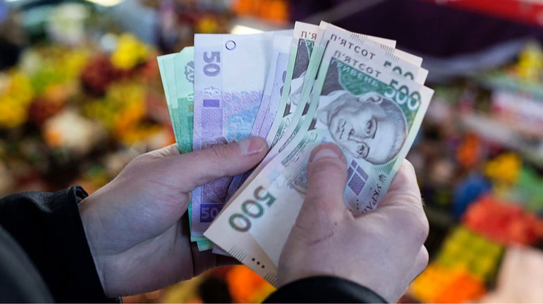 Нацбанк ухудшил прогноз по инфляции и ВВП