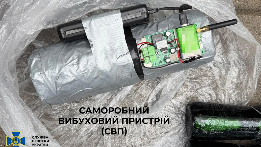 СБУ: Студент намагався підірвати автобус із воїнами ЗСУ у Рівному