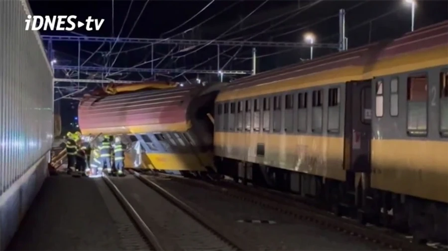 Авария поезда в Чехии: среди пассажиров, ехавших в Чоп, погибших нет − Укрзализныця