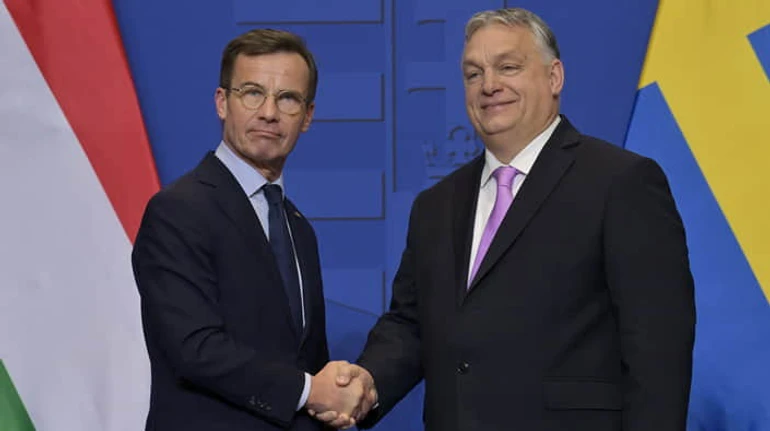 НАТО знову на паузі. Чому Україні так потрібне розширення Альянсу, яке досі гальмує Угорщина