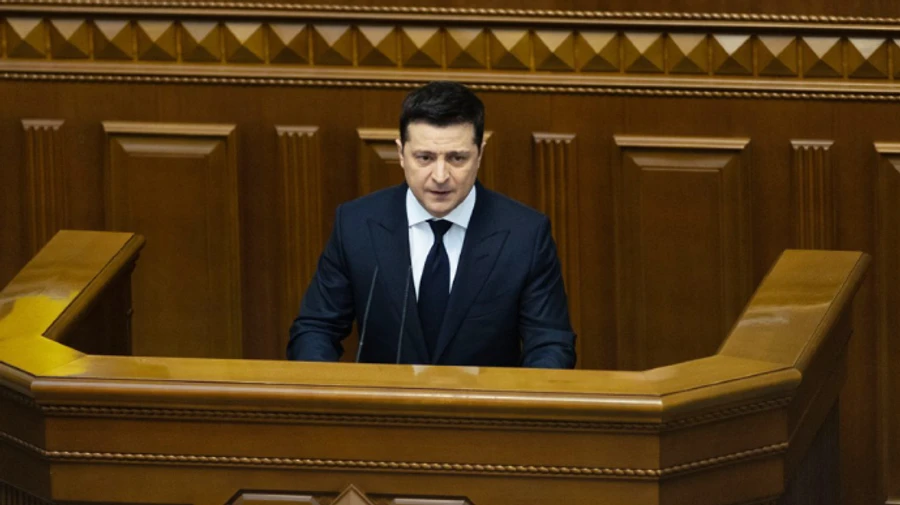 Множественное гражданство от Зеленского: нардепы обратились в КСУ