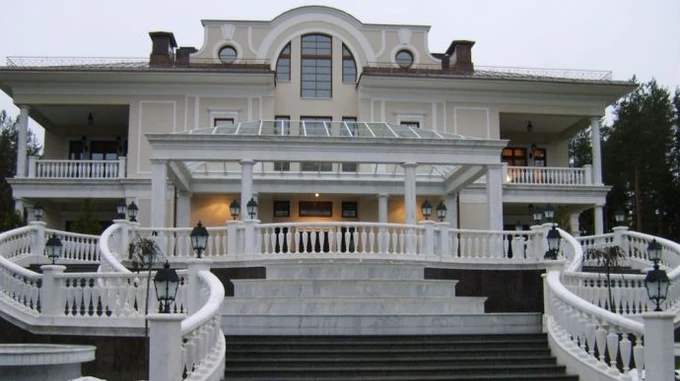 Розслідувачі вперше показали таємну дачу Путіна, де він зустрічався з Януковичем