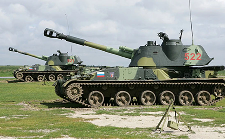 СЦКК: Бойовики продовжують стягувати важку техніку та озброєння