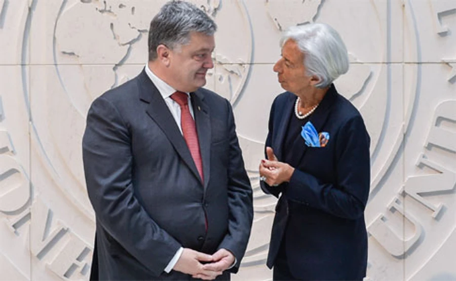 МВФ напомнил об антикоррупционном суде и анонсировал встречу с Порошенко