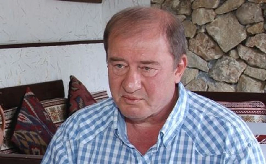 Дочь Умерова: у отца в психдиспансере забрали лекарства и телефон