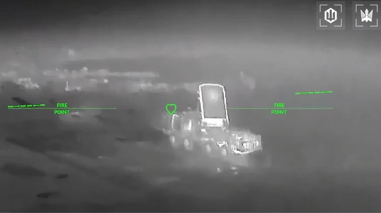 Мадяр показав знищення двох хабів Шахедів у Росії