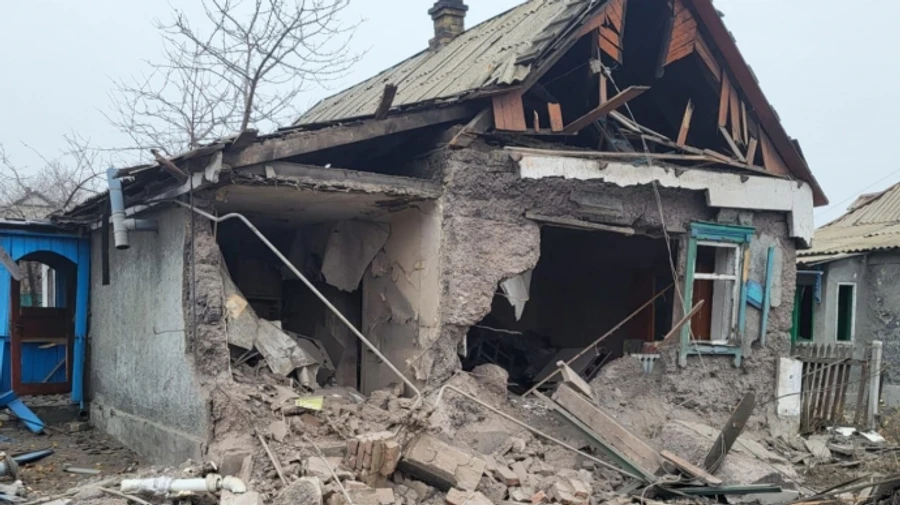Four civilians killed, almost 20 injured in Russian attacks on Kherson and Donetsk oblasts on 30 November