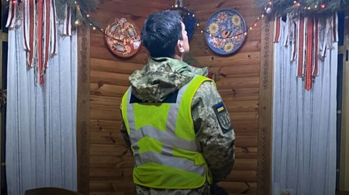 СБУ изъяла диски с видео в загородном комплексе, где тайно снимали команду Bihus.Info