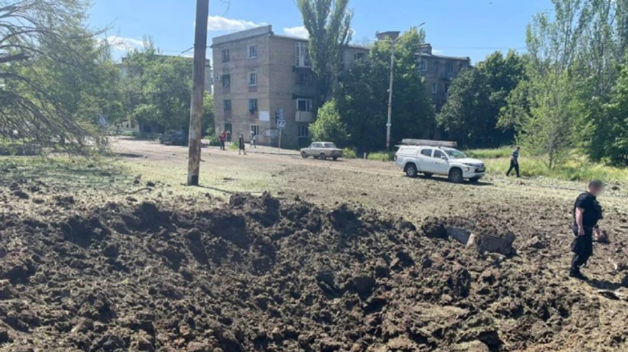 Окупанти скинули авіабомби на центр Торецька: 6 поранених