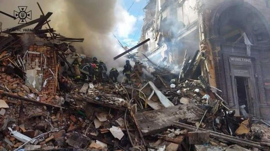 Rocket attack on Zaporizhzhia on 6 October: death toll rises to 11, 15 people still missing