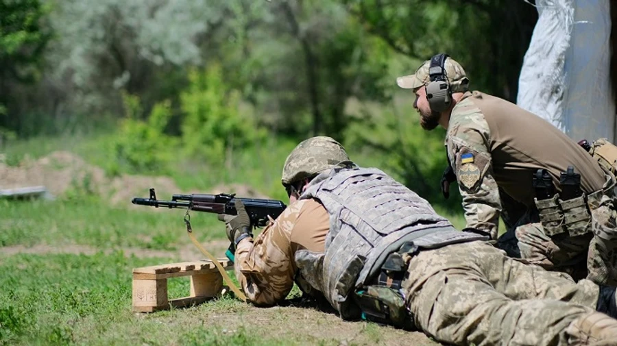 Ukrainian Armed Forces destroy Russian ammunition depot and kill 19 soldiers – Pivden (South) Operational Command