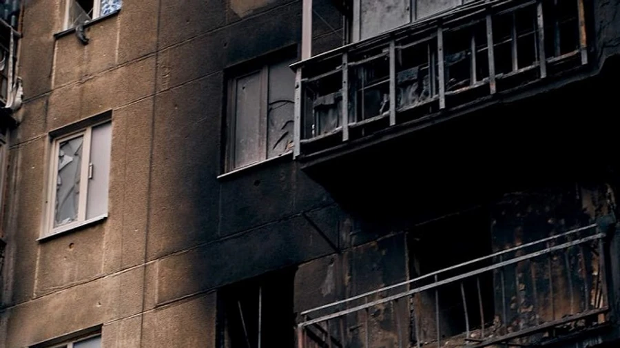 Shelling in Luhansk region: 4 high-rise buildings caught fire in Severodonetsk
