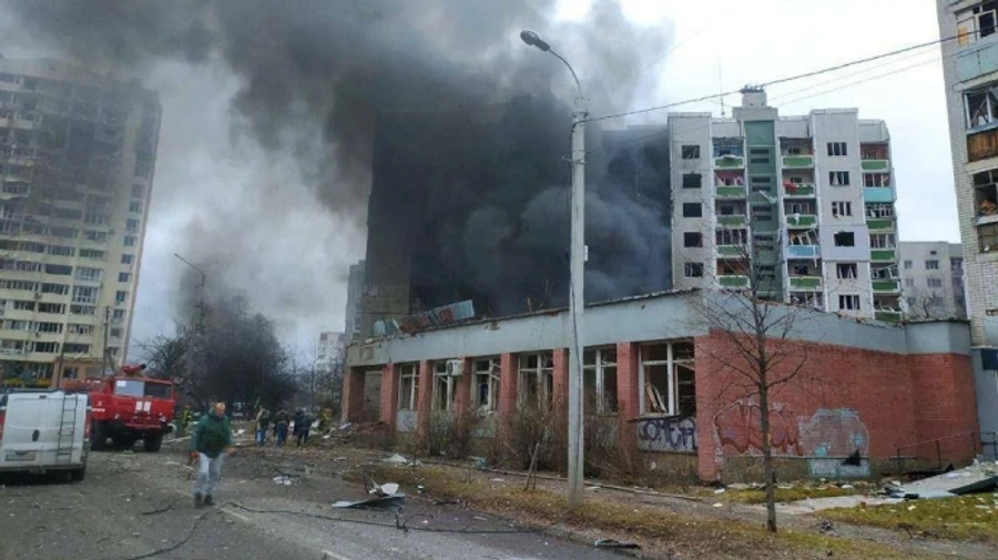Окупанти завдали ракетного удару по житловому масиву в центрі Чернігова