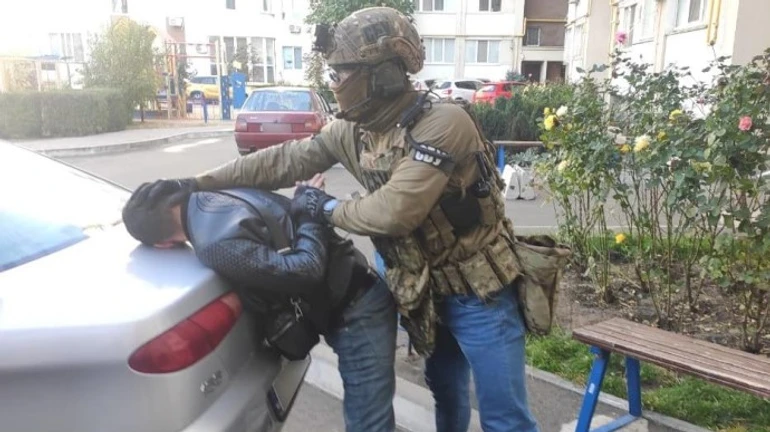 СБУ затримала членів злочинного угруповання, яке частково координувалося з Росії