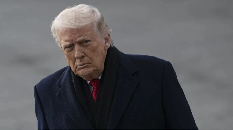 Трамп анонсував зустрічі щодо Гренландії, але уже маркує її під прапором США