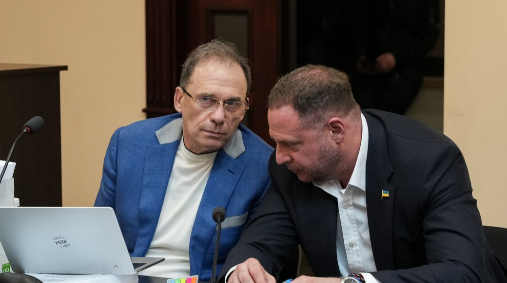 Адвокат проплатив Єрмаку покращену камеру в СІЗО