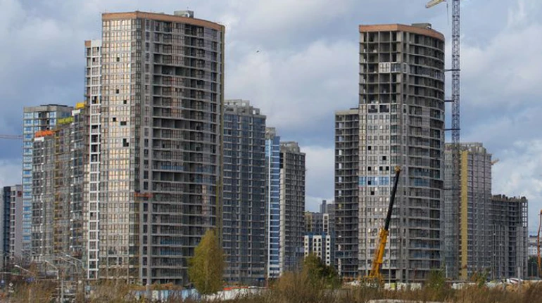 Продавати, купувати чи здавати? Що відбувається на ринку нерухомості