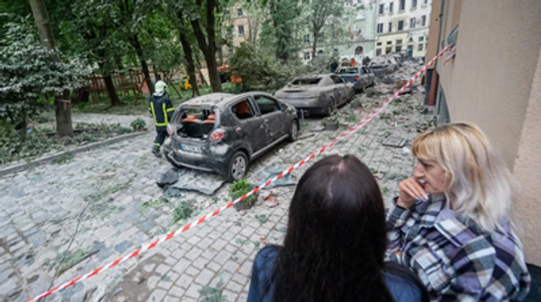 Страхування життя та здоров'я під час війни: що пропонують українцям