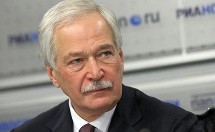 Росія хоче особливий статус Донбасу, а потім миротворців