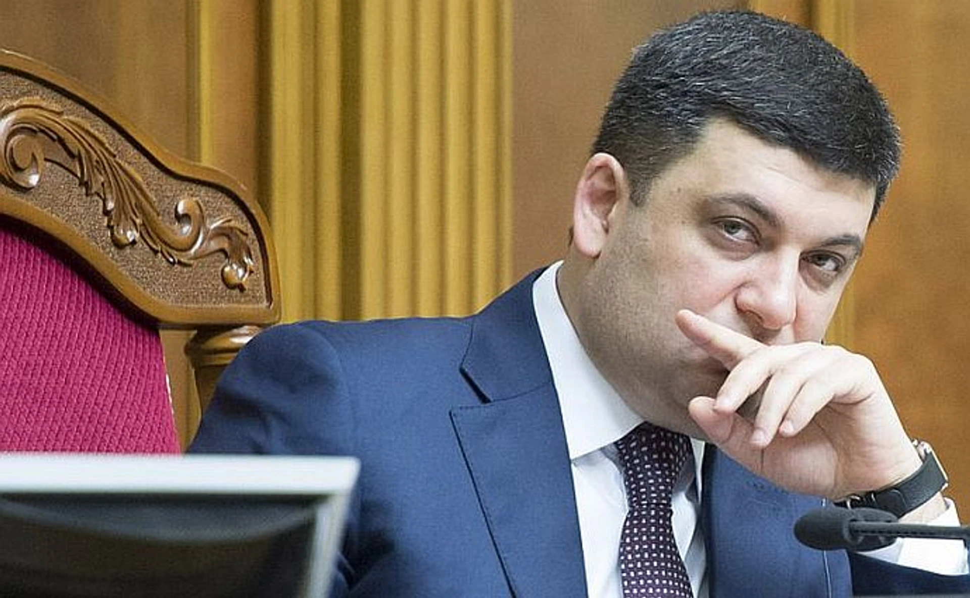 Популізмом пахне: що Гройсман може зробити на посаді прем'єра. Якщо її обійме