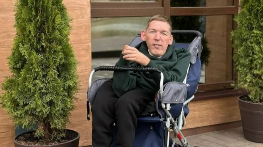 Гусакову заочно объявили подозрение в мошенничестве на благотворительном собрании