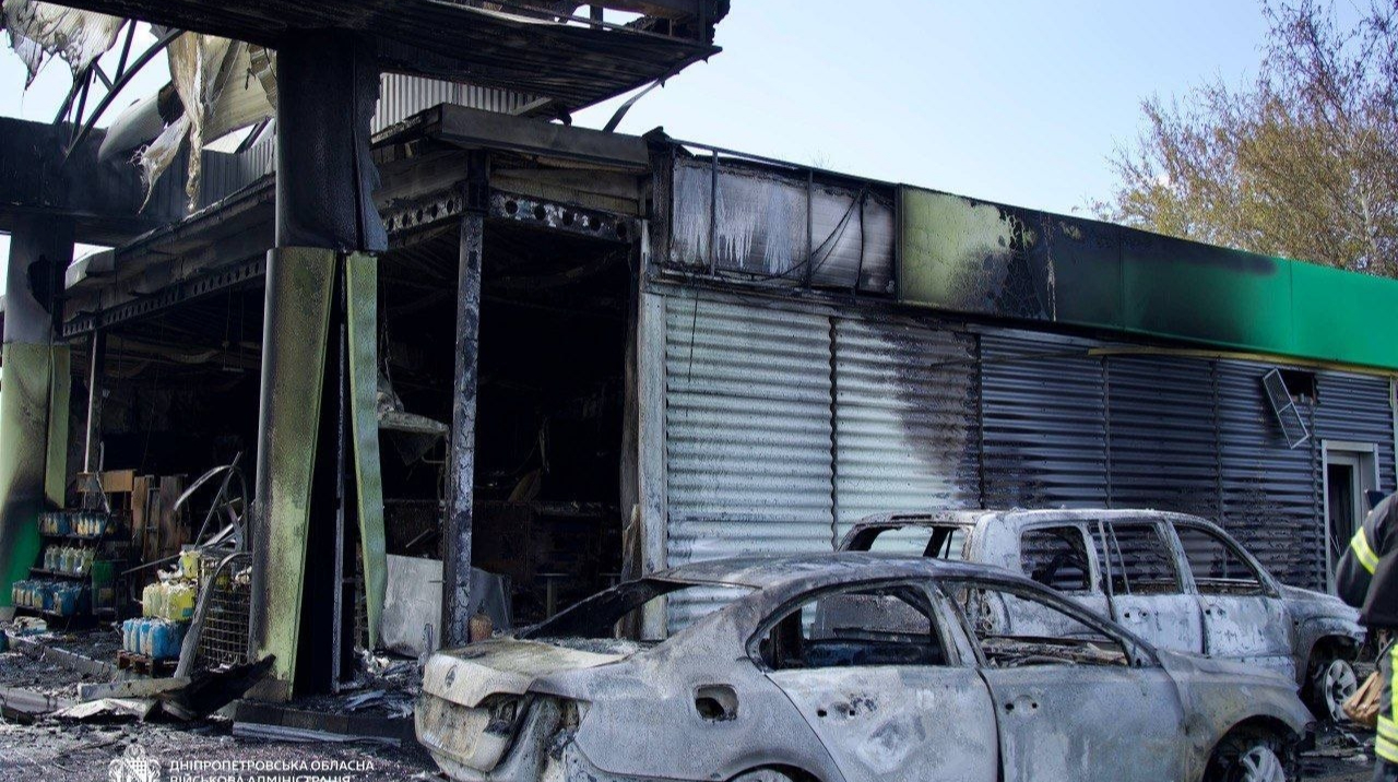 Росія знову вдарила по Дніпру, є загиблий та поранені