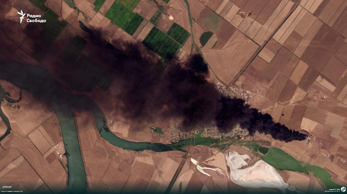 Oil depot on fire for almost four days in Russia's Rostov Oblast ...
