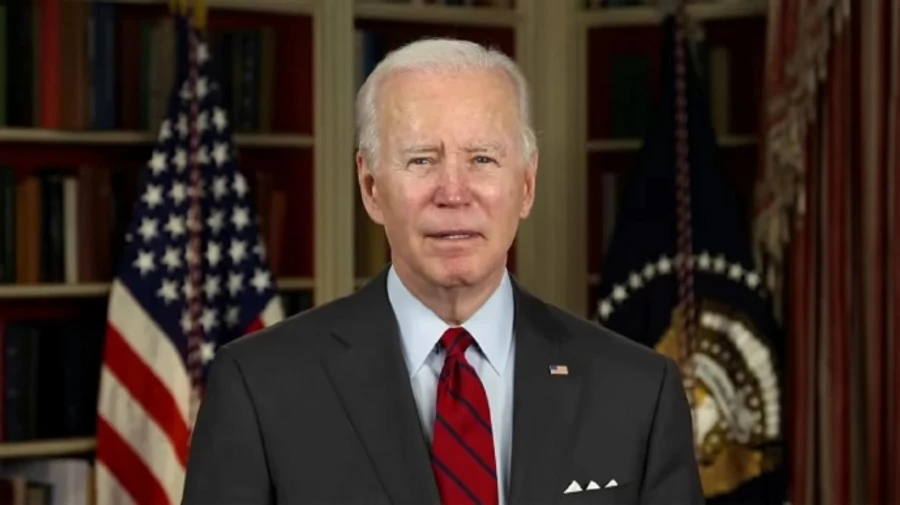 Байден выступил с незапланированным обращением