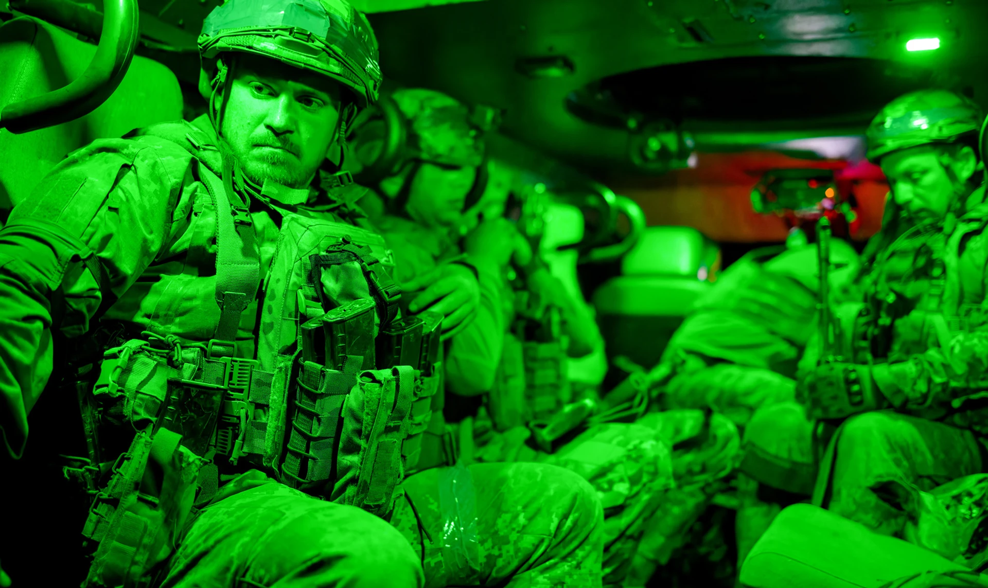 16 часов на штурме под Бахмутом. Репортаж УП с наступления десантников