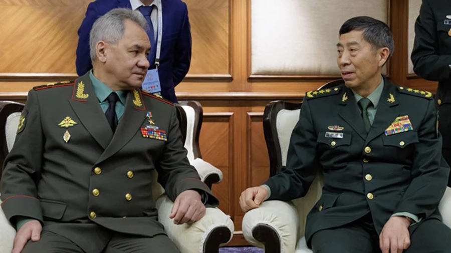 Shoigu has unscheduled meeting with Chinese Defence Minister in New Delhi