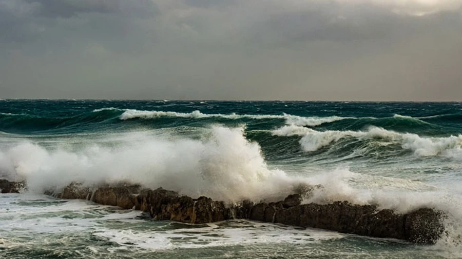 Russians withdraw all missile carriers from Black Sea due to storm