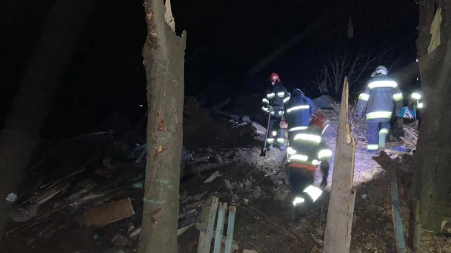 Russians attack Barvinkove in Kharkiv Oblast, killing 2 brothers and wounding their father