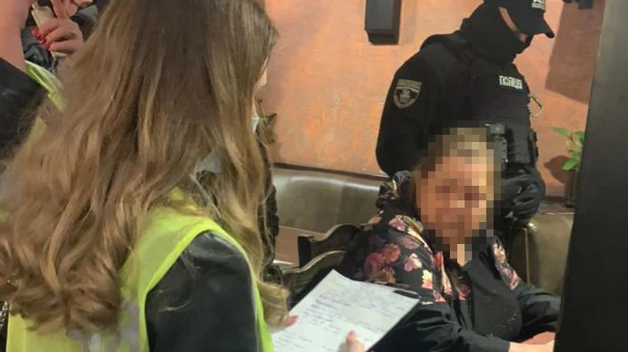 Росіянка влаштувала потужну нарколабораторію на Київщині і пропонувала $85 тисяч силовикам