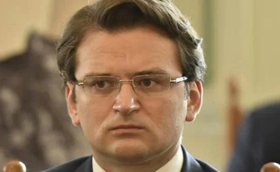 Украинцев за рубежом призвали зарегистрироваться для дальнейшей эвакуации