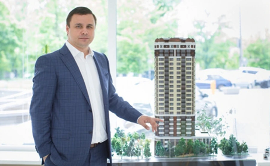 Фірмі з орбіти Микитася таємно виділили 700 мільйонів на реконструкцію арсеналів ЗСУ