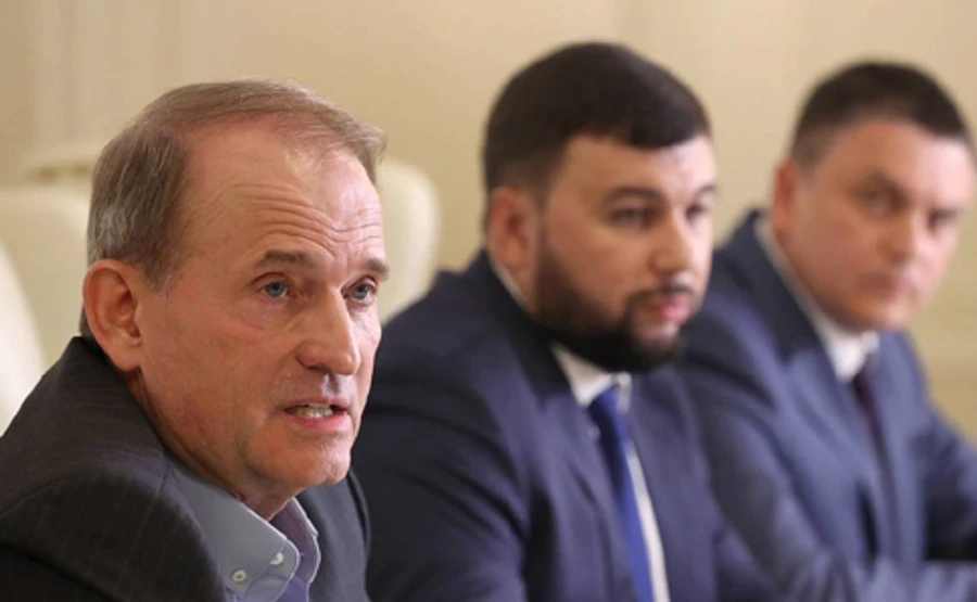 Зеленский упрекнул Медведчука: вспоминает о пленных под выборы