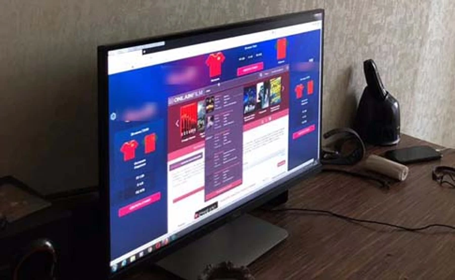 Кіберполіція закрила один із найпопулярніших піратських кінотеатрів