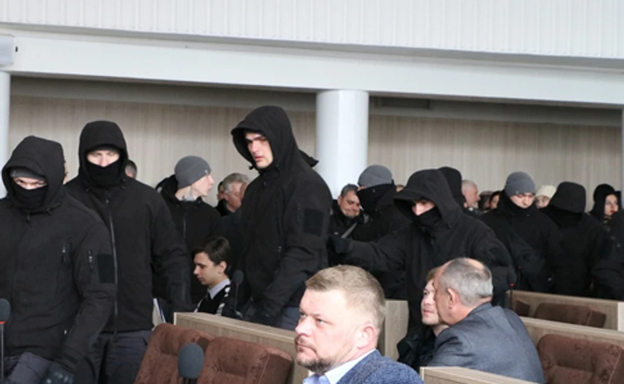 Билецкий: Принять бюджет в Черкассах помогали и нацдружинники