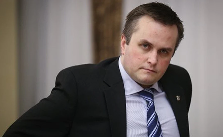 За фактом чорної бухгалтерії ПР допитають близько 100 осіб