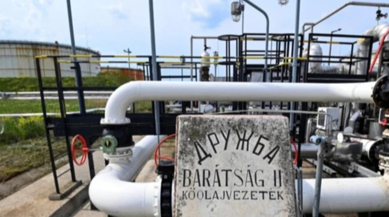 Транзит в Венгрию и Словакию: РФ впервые ударила по нефтепроводу Дружба – enkorr