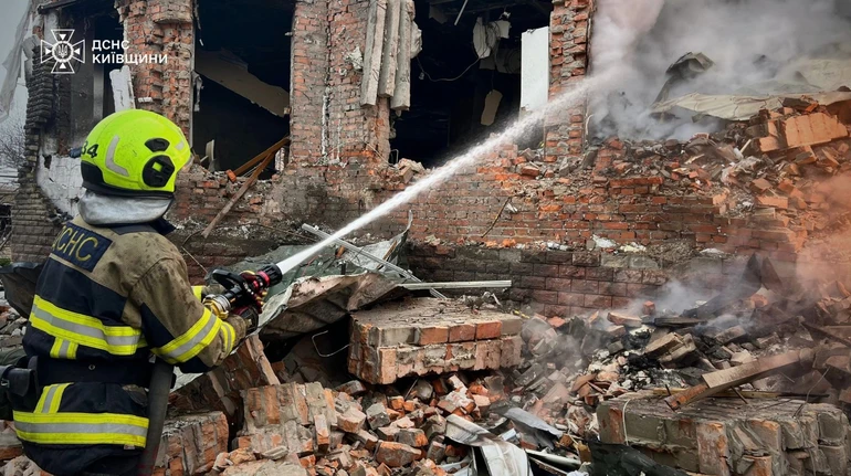 РФ атакувала 50 ракетами та майже 300 дронами