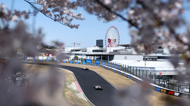 Зміни у кваліфікації, яскраві лівреї та надії на нового переможця: прев'ю Гран-прі Японії