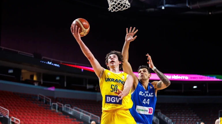 Україна перемогла Грецію у кваліфікації чемпіонату світу з баскетболу