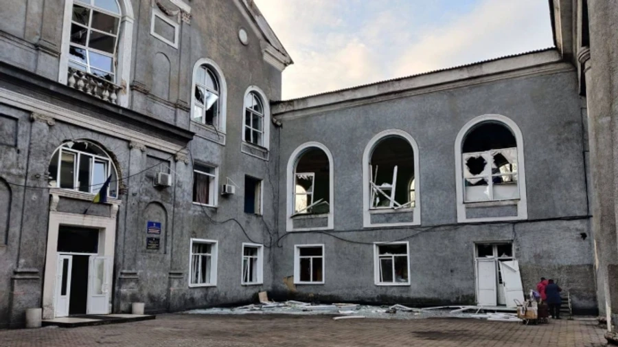 Росіяни обстріляли місто Новогродівка на Донеччині, постраждала людина